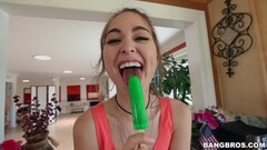 Hot and cute Riley Reid gets a big dick in her tight muff Thumb